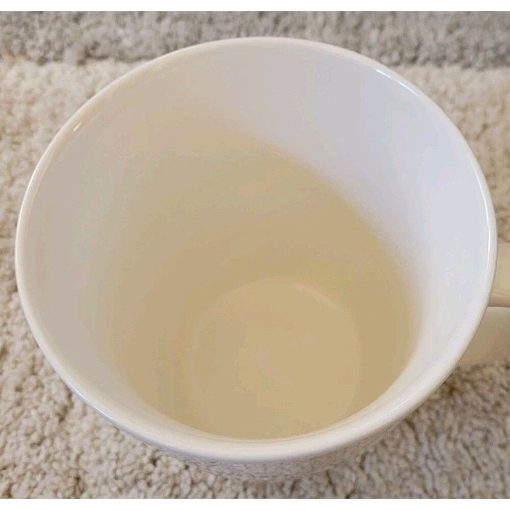 Starbucks Holiday 2007 Abbey Coffee Mug Cup White Red 18fl. oz. - Picture 4 of 4